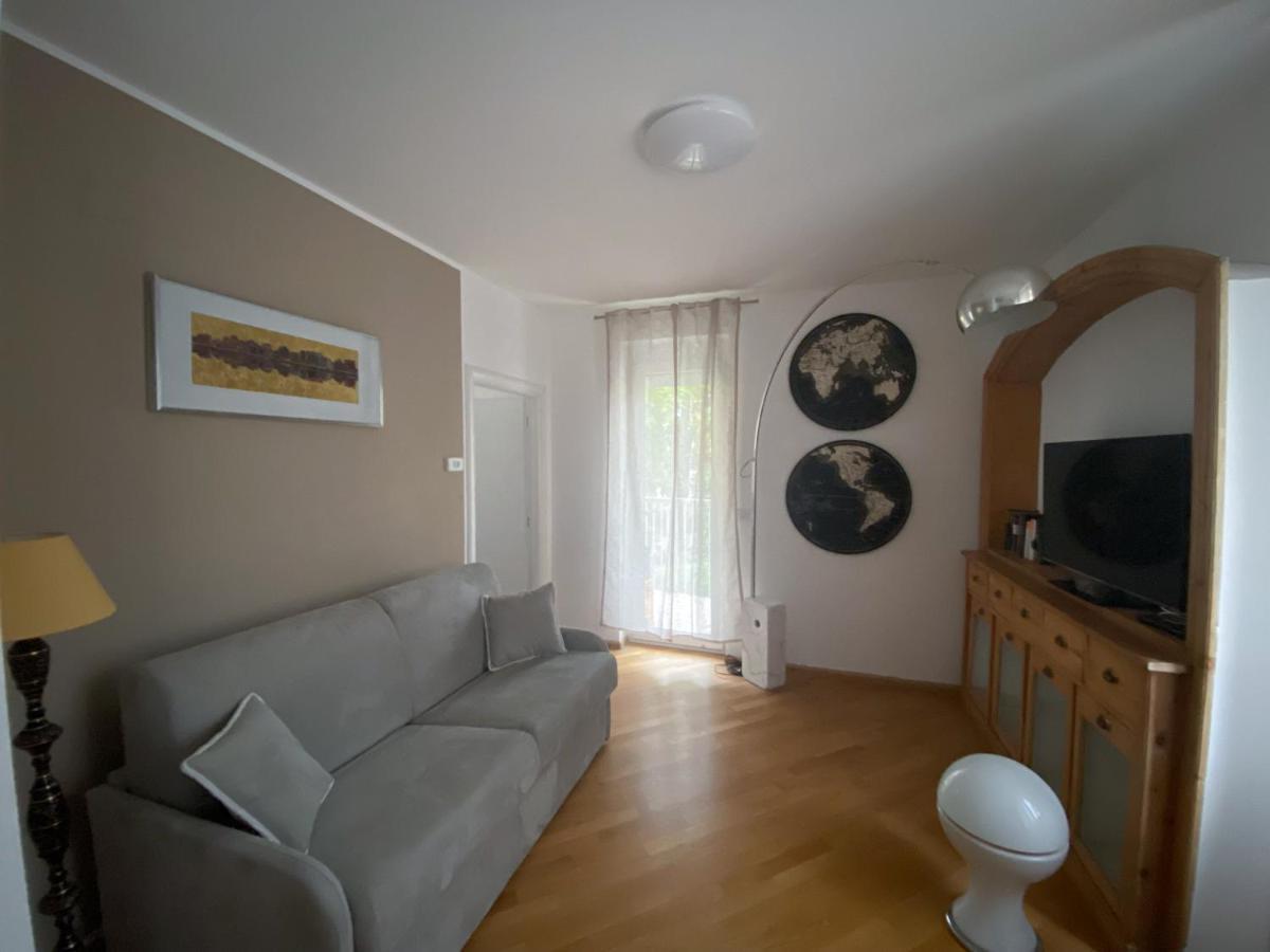 Living Vittoria: Vicino Al Centro Di Bolzano Apartment Екстериор снимка