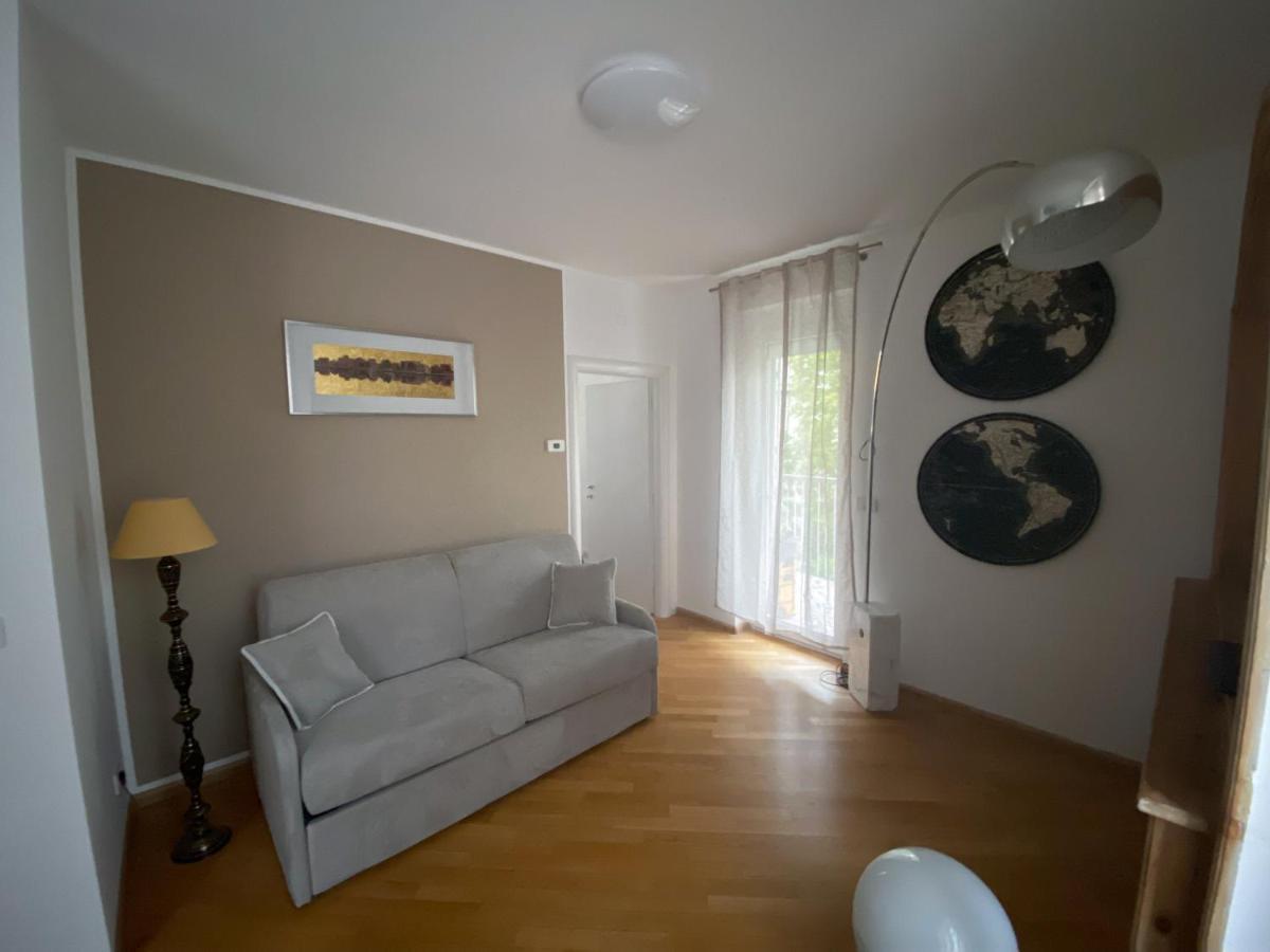 Living Vittoria: Vicino Al Centro Di Bolzano Apartment Екстериор снимка