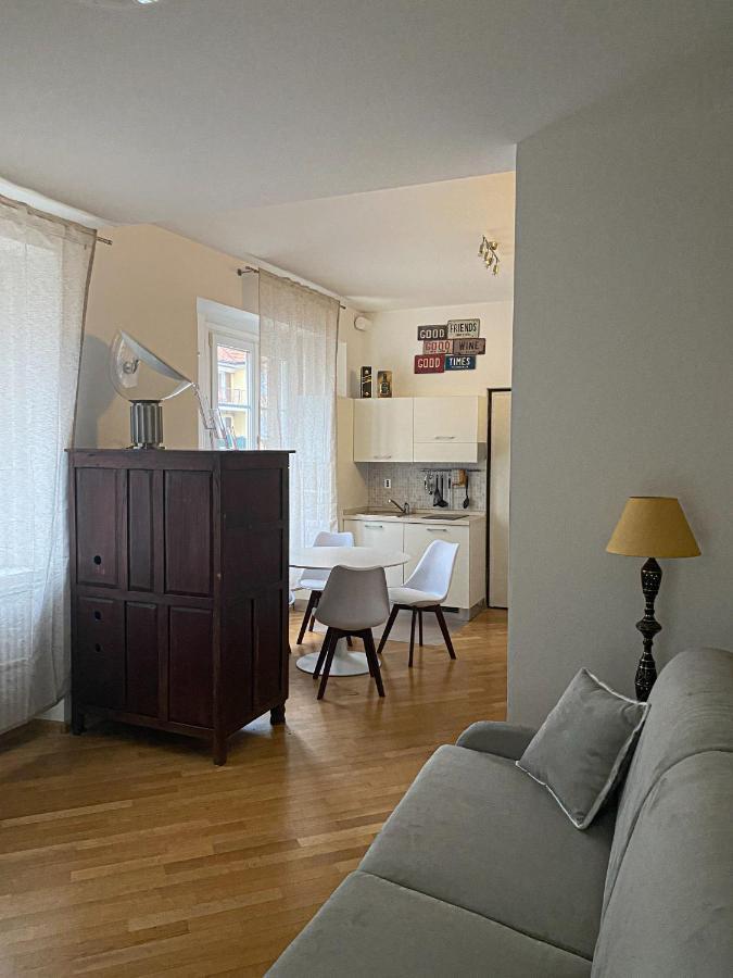 Living Vittoria: Vicino Al Centro Di Bolzano Apartment Екстериор снимка